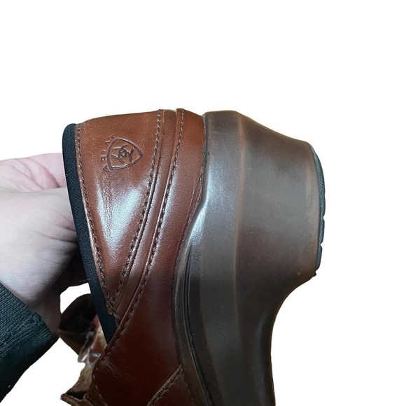 ARIAT 100% Leather Del Mar Slip On Clogs w/Horse Bit Detail - Picture 6 of 9
